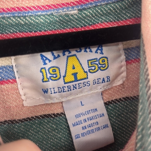 Vintage Abercrombie and Fitch wilderness gear western red stripe button shirt L - Picture 2 of 6